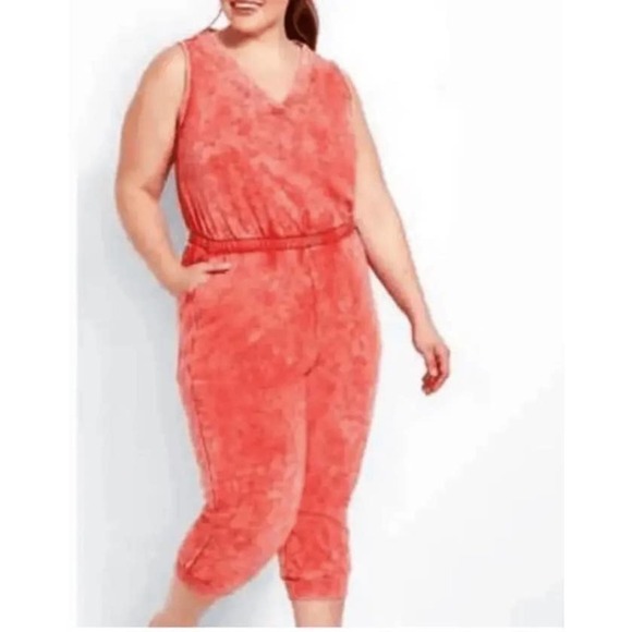 Lane Bryant LIVI Fleece Capri Length Jumpsuit NWT Size 14/16 - Picture 1 of 7